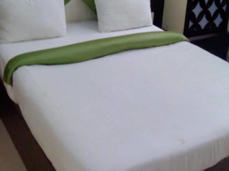 Hotel R K International Lucknow Dış mekan fotoğraf